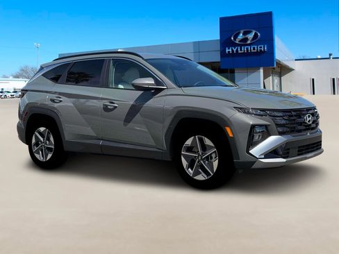 New 2026 Hyundai Tucson SEL FWD image 10