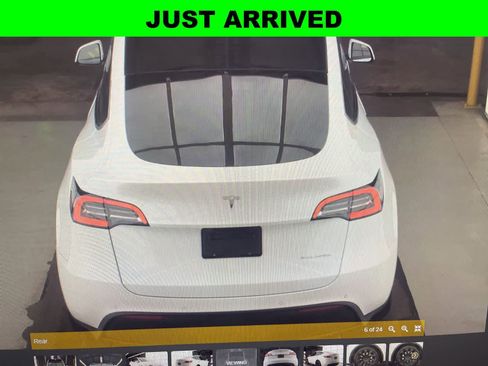 Used 2021 Tesla Model Y Long Range AWD/4WD image 6