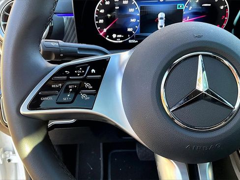 Used 2025 Mercedes-Benz CLA 250 4MATIC image 20