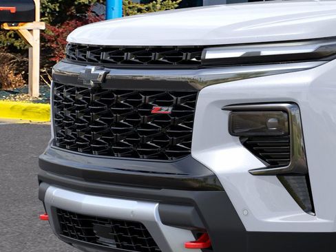 New 2026 Chevrolet Traverse Z71 w/ Enhanced Driving Package image 37