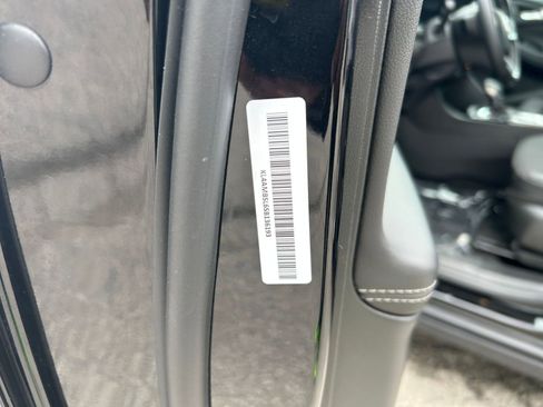 Used 2025 Buick Encore GX Preferred FWD image 23