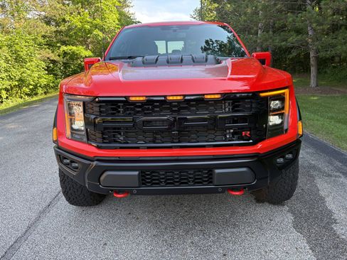 Used 2023 Ford F150 Raptor w/ Equipment Group 802A Raptor R AWD/4WD image 14