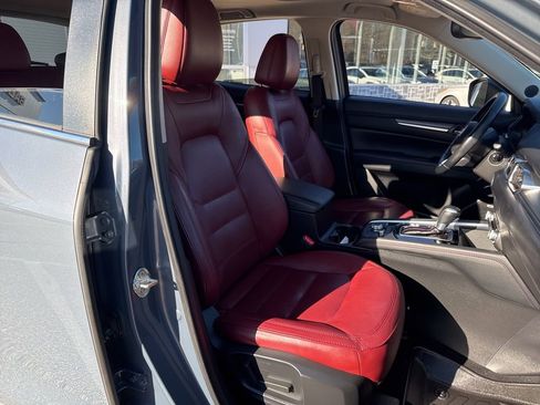 Used 2021 MAZDA CX-5 Carbon Edition image 24