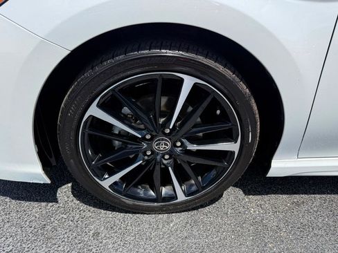 Used 2020 Toyota Camry XSE FWD image 38