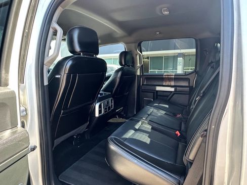 Used 2018 Ford F150 Lariat w/ Equipment Group 502A Luxury image 8