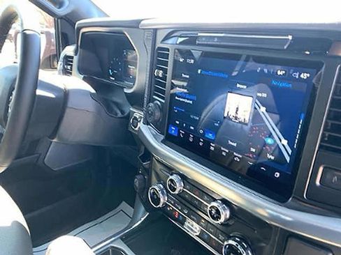 New 2025 Ford F150 Lariat w/ Equipment Group 502A High AWD/4WD image 18