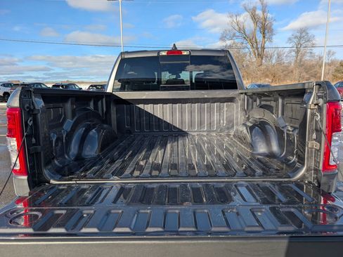 Used 2019 RAM 1500 Big Horn image 29