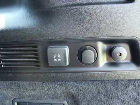 Used 2024 Jeep Grand Wagoneer L 4WD image 15