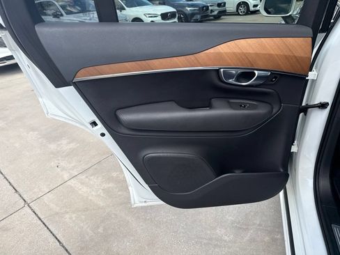 Used 2022 Volvo XC90 T8 Inscription Expression AWD/4WD image 19