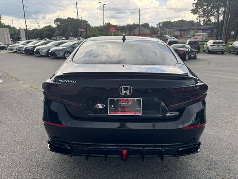 Used 2021 Honda Accord Sport Special Edition image 6