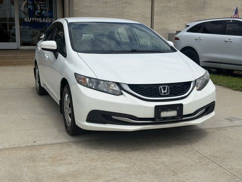 Used 2015 Honda Civic LX image 3