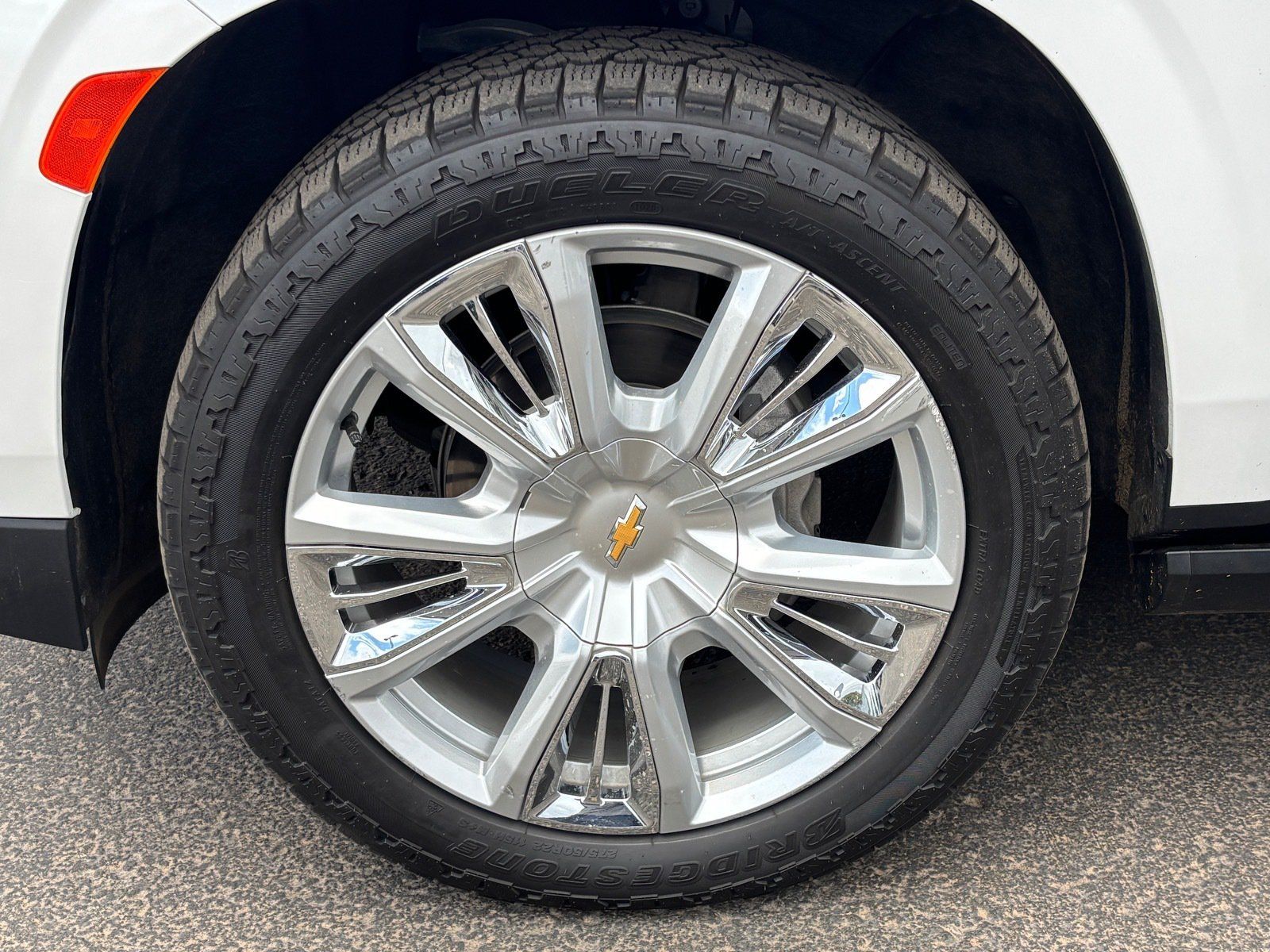 Used 2023 Chevrolet Tahoe High Country w/ Premium Package 2 AWD/4WD image 10