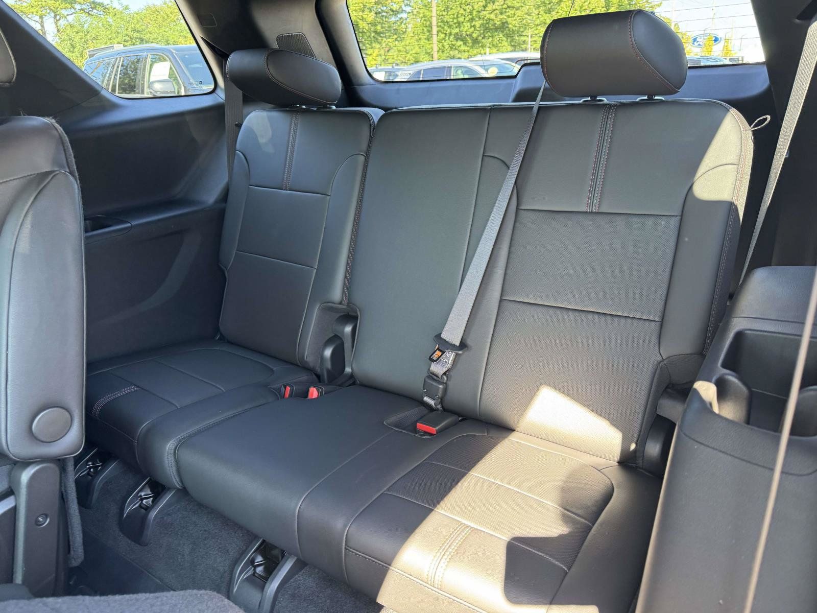 Used 2023 Chevrolet Traverse RS AWD/4WD image 10