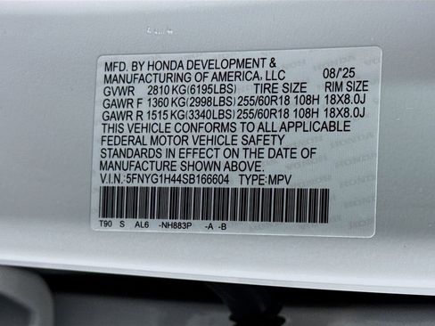 Used 2025 Honda Pilot EX-L image 32