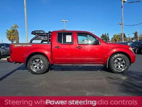 Used 2018 Nissan Frontier SV image 8