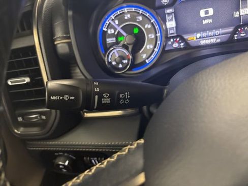 Used 2019 RAM 1500 Limited image 37