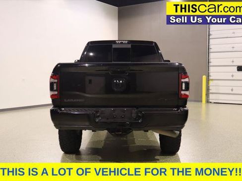 Used 2021 RAM 2500 Laramie w/ Night Edition AWD/4WD image 7