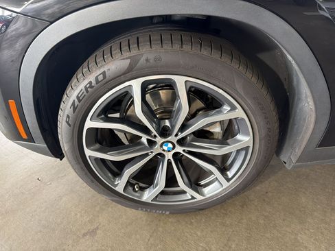 Used 2020 BMW X4 xDrive30i w/ Premium Package AWD/4WD image 11