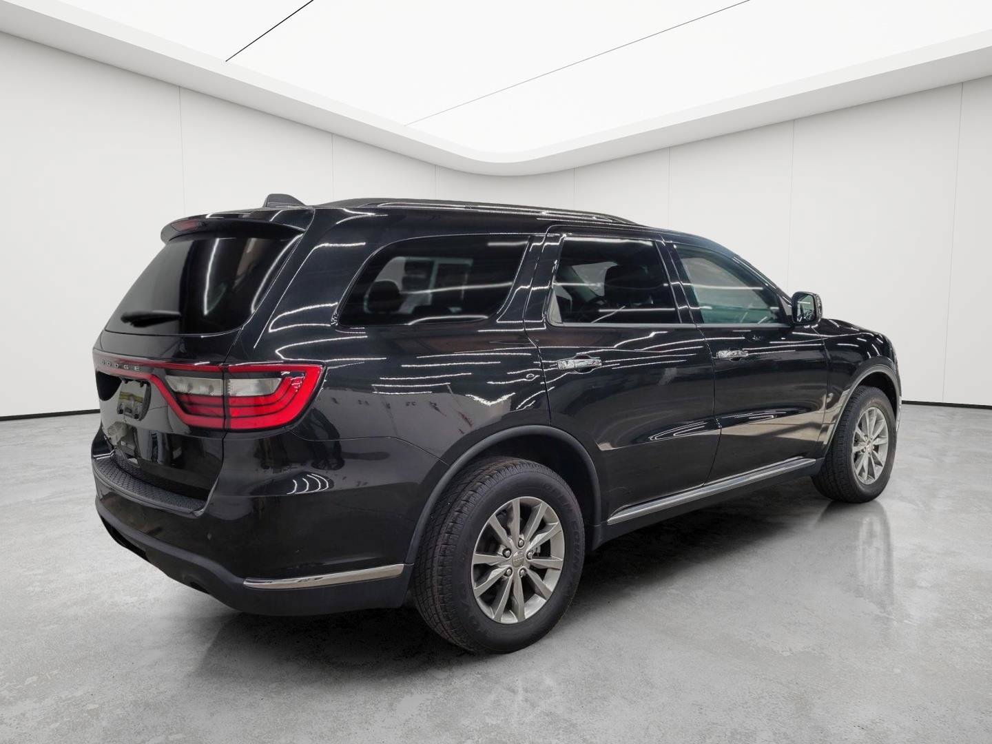 Used 2016 Dodge Durango SXT w/ Quick Order Package 23B AWD/4WD image 3