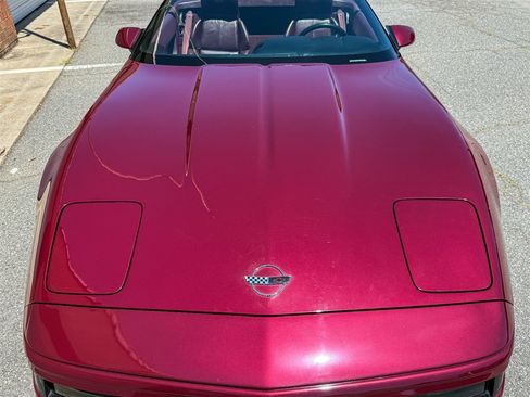 Used 1993 Chevrolet Corvette Convertible RWD image 17