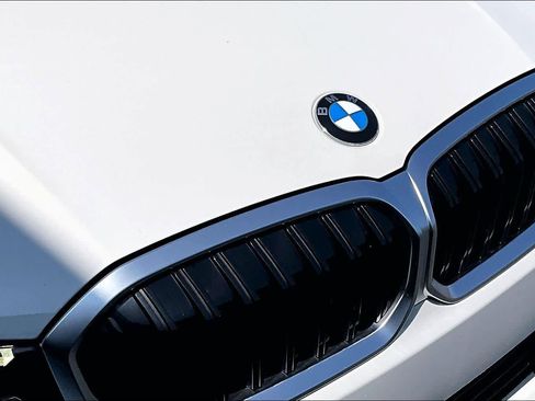 Used 2023 BMW 330i Sedan RWD image 29