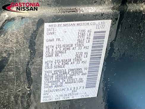 Used 2023 Nissan Murano SV image 37