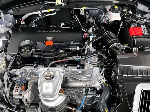 Used 2026 Honda HR-V LX image 32