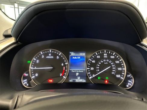 Used 2022 Lexus RX 350 AWD w/ Luxury Package image 18