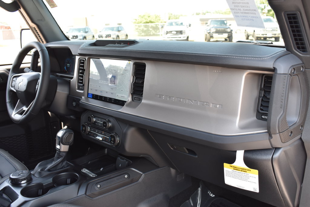 New 2026 Ford Bronco Outer Banks AWD/4WD image 32