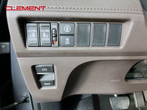 Used 2021 Honda Odyssey EX image 13