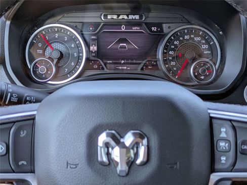 Certified 2025 RAM 1500 Big Horn AWD/4WD image 30