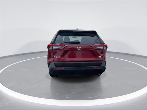 Used 2020 Toyota RAV4 LE w/ All Weather Liner Package image 7