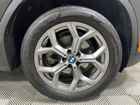 Used 2024 BMW X3 xDrive30i w/ Premium Package image 25