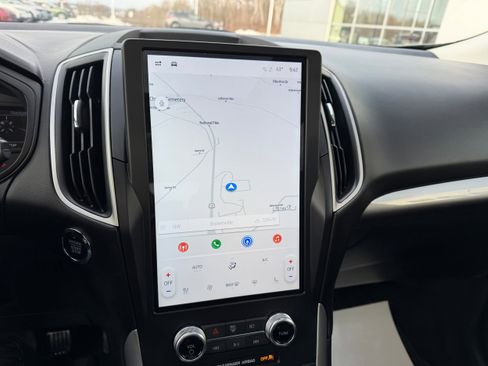 Certified 2024 Ford Edge SEL w/ Convenience Package image 17