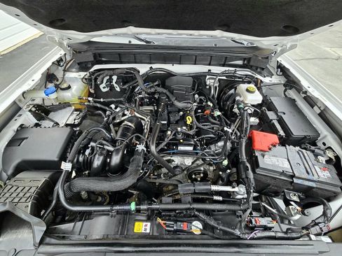 Used 2023 Ford Bronco Black Diamond w/ Sasquatch Package image 13