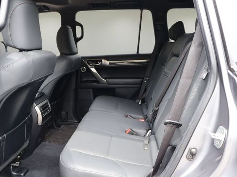 Used 2023 Lexus GX 460 Premium w/ Premium Plus Package AWD/4WD image 12