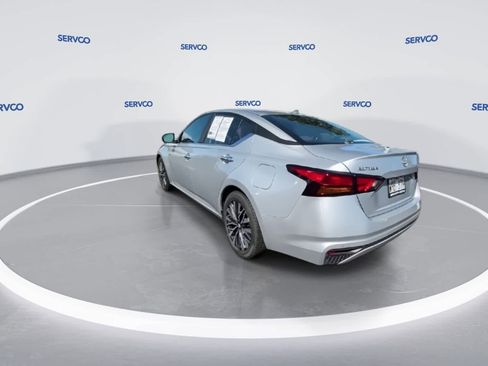 Used 2023 Nissan Altima 2.5 SV FWD image 5