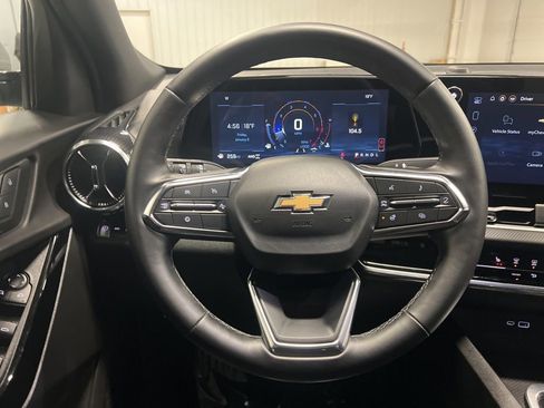 Certified 2025 Chevrolet Equinox LT image 13