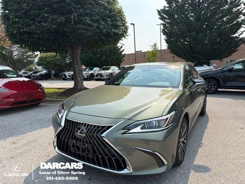 Used 2025 Lexus ES 350 w/ Premium Package FWD image 1