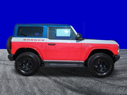 New 2025 Ford Bronco Stroppe Edition image 3