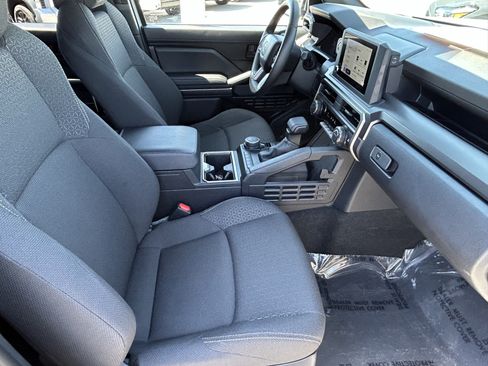 Certified 2026 Toyota 4Runner SR5 AWD/4WD image 10