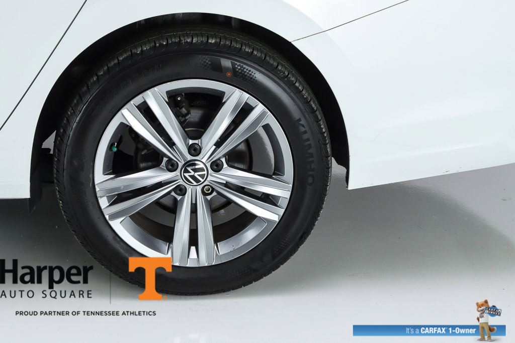 Used 2023 Volkswagen Jetta SE FWD image 6