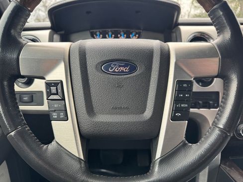 Used 2013 Ford F150 Platinum image 32