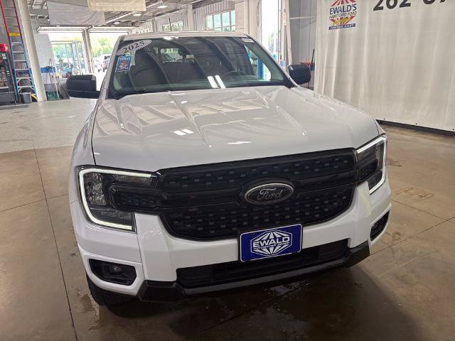Certified 2025 Ford Ranger XLT w/ Black Appearance Package AWD/4WD image 5
