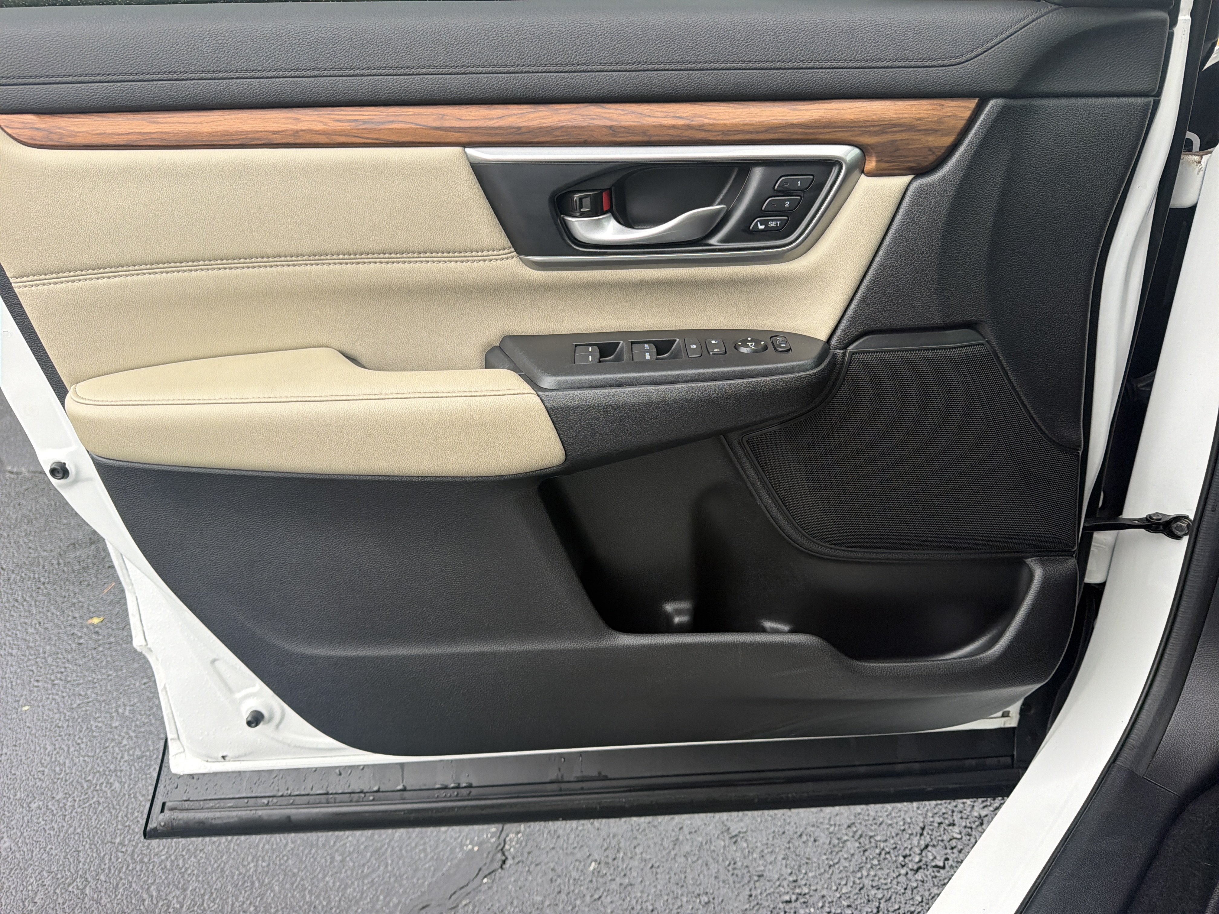 Used 2022 Honda CR-V EX-L image 22