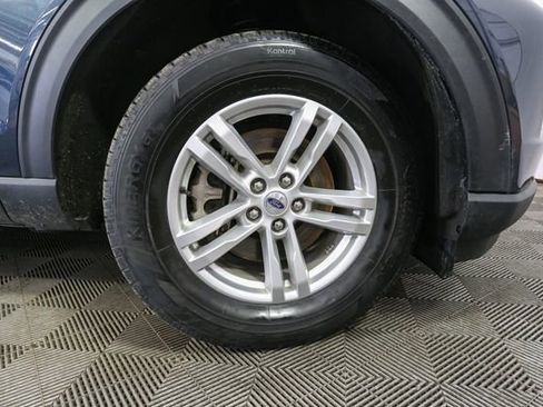 Used 2023 Ford Explorer XLT w/ Equipment Group 202A image 15