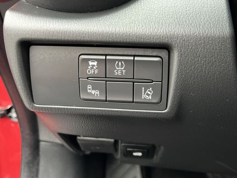 Used 2017 MAZDA MX-5 Miata RF Grand Touring image 30