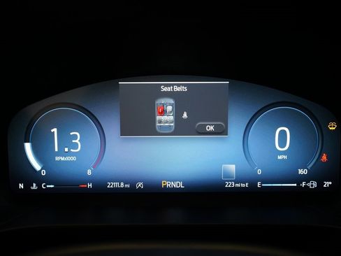 Used 2023 Ford Escape Platinum image 2