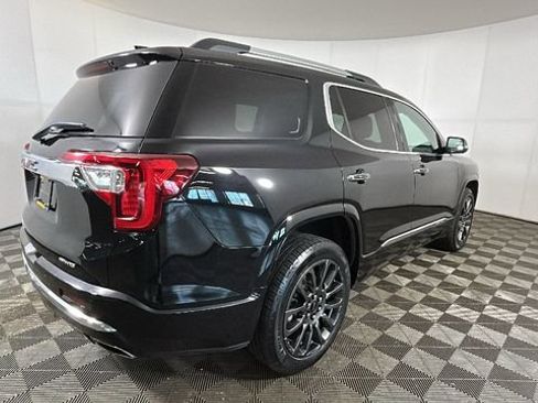 Used 2023 GMC Acadia Denali w/ Black Diamond Edition AWD/4WD image 3