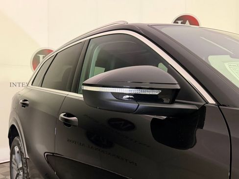 New 2025 Audi Q5 Premium Plus image 11